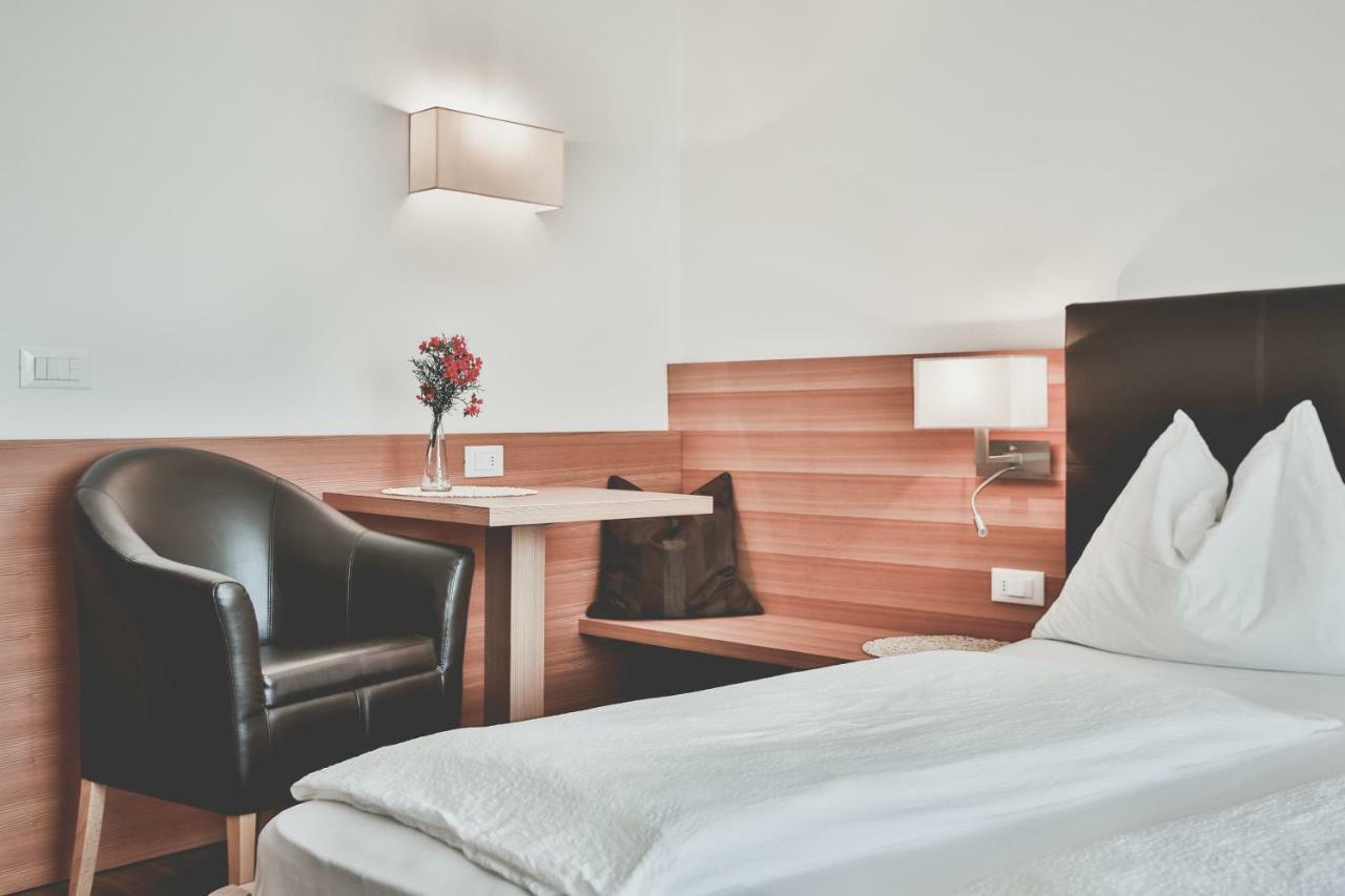 Seppmair Hotel Lagundo Eksteriør billede